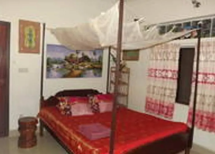 Pensjonat La Maison Du Passant " Ngo" 2*